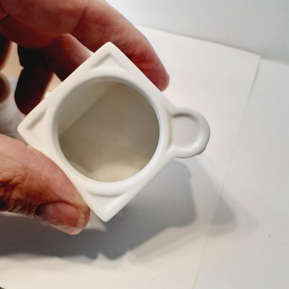 The Lenox Spice Village 1989 Porcelain House Jar Onion Vintage in box - Picture 8 of 9